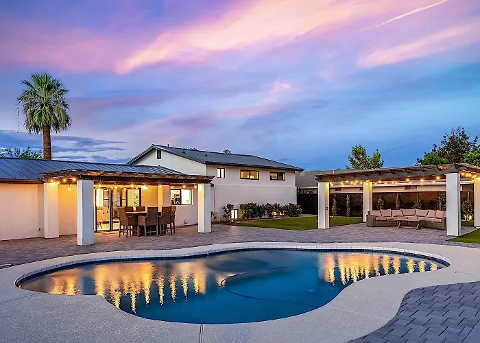 Luxury Oasis At Old Town Scottsdale